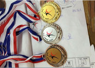 亜鉛合金の企業の活動のための物質的な注文のスポーツ メダル リボン