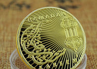 3Dによって上げられる焼かれたエナメル軍メダル、アラビア文化記念する金貨