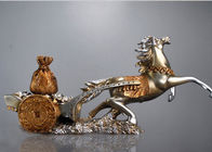 古典的な樹脂の装飾は中国人の独特の馬および宝物様式を制作します